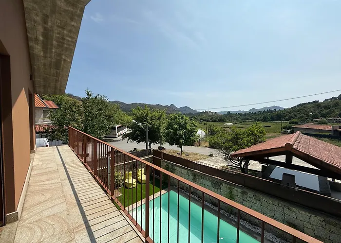 Casa Da Fonte - Geres Villa *